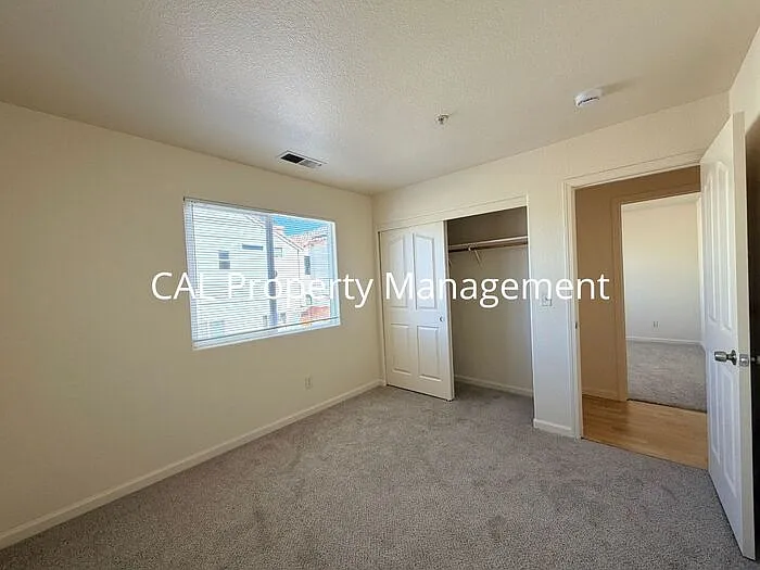 1159 Cobblestone St — Photo 30