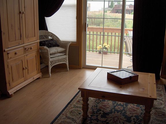 Sunroom out to Cedar Deck