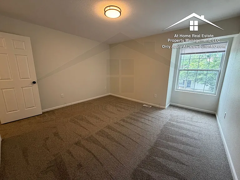1011 Greystone Ct — Photo 20