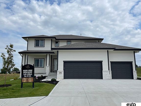 2nd image of 11056 S 216th Ave