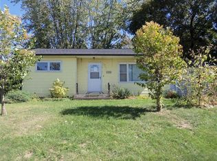 425 Chicago Ave, Viroqua, WI 54665