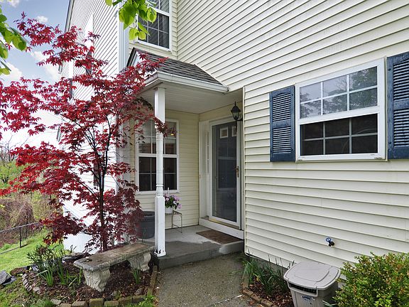 2nd image of 1201 Brentwood Dr
