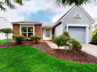631 Cascade Dr S, Mount Laurel, NJ 08054
