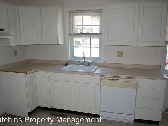 2nd image of 617 Harbour Oak Dr