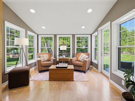 4th image of 6606 Woodgate Rd