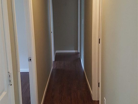 5th image of 1007 Mount Vernon Cir