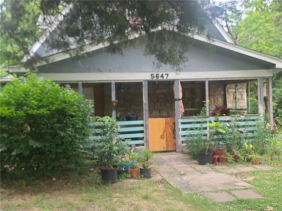 2nd image of 5647 Euclid Ave