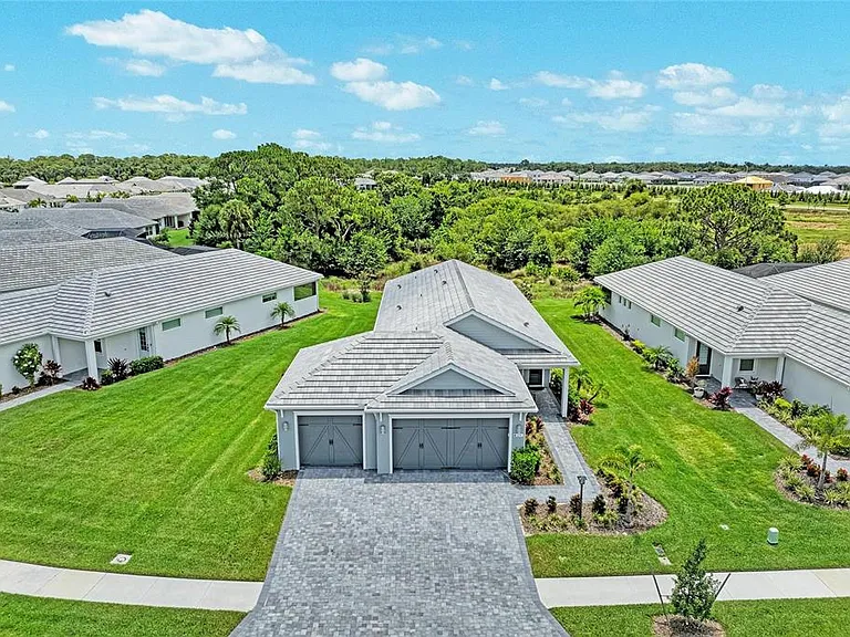 1047 Waterline Ct — Photo 1