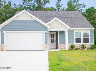 13525 Garland Rd, Ocean Springs, MS 39564