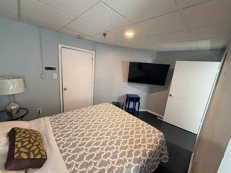 1200 Druid Hill Ave #203 — Photo 2
