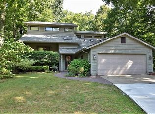 35860 Boyd Ct, Willoughby, OH 44094