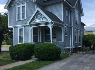 216 W Center St, Canastota, NY 13032