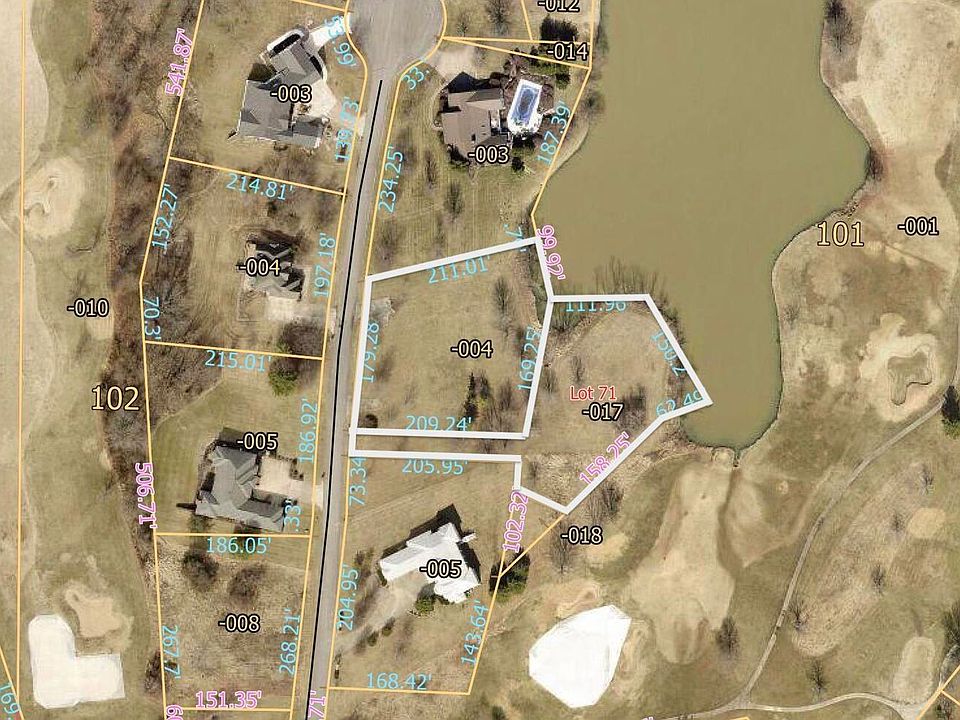 1st image of 136 Stone Lake Dr