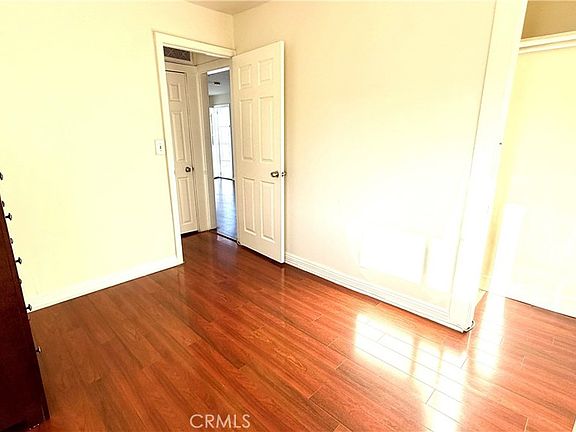 5th image of 411 Myrtle St Unit A