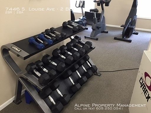 2nd image of 7446 S Louise Ave