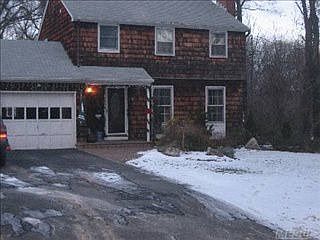 1st image of 63 Soundview Ave