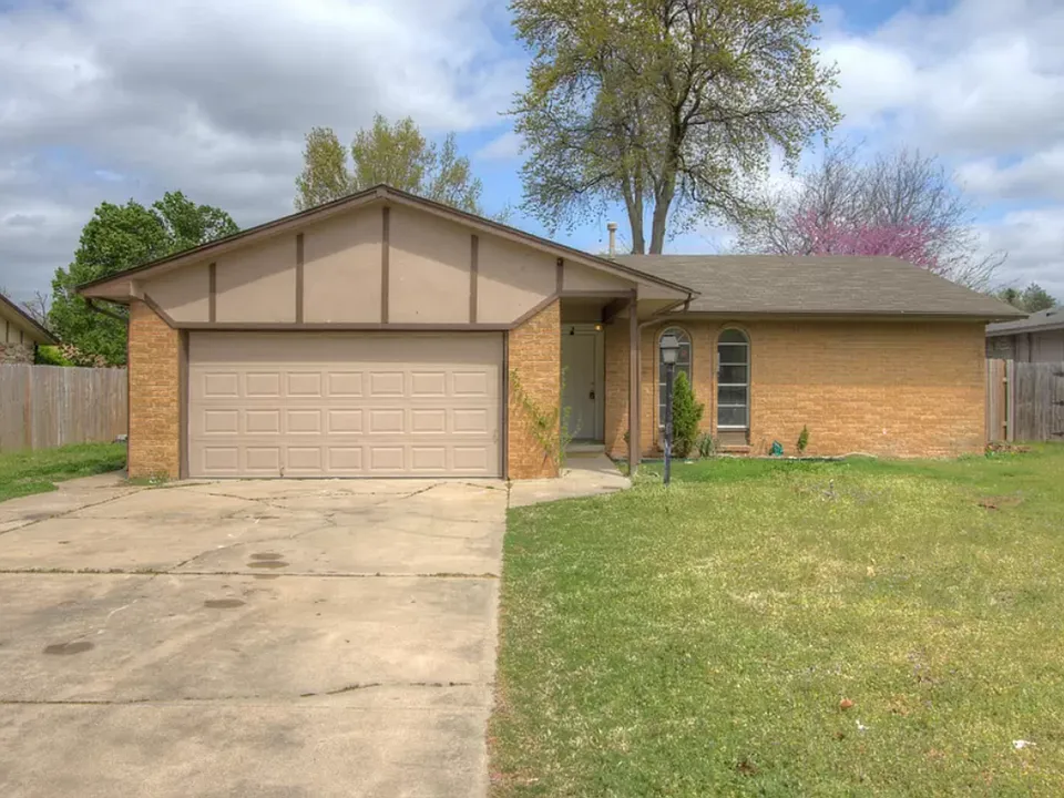 12639 E 33rd Ct
