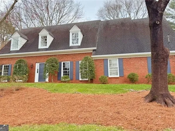 5547 Naylor Ct, Peachtree Corners, GA 30092