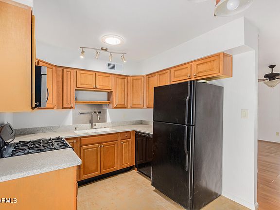 4th image of 2245 W SHAW BUTTE Drive