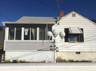 905 Crowder St, Winston Salem, NC 27107