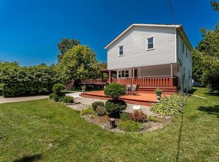 4015 Mapleton Rd, North Tonawanda, NY 14120
