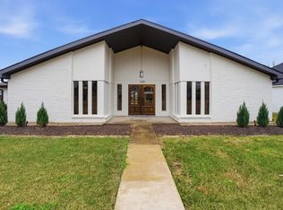 1425 N Chateau Cir, Lake Charles, LA 70605