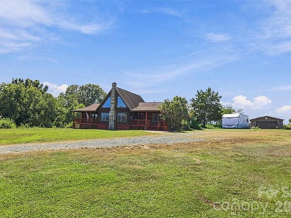 5th image of 8315 Harvell Rd