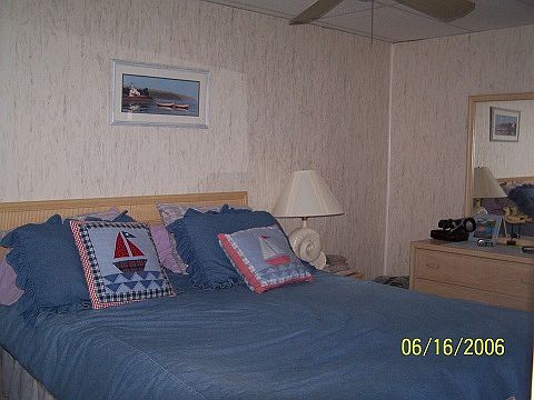 4th image of 319 E Montgomery Ave APT 7