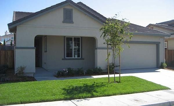 2258 Lucera exterior