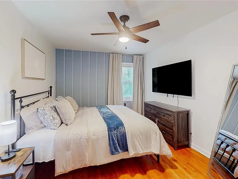 1360 Willivee Dr — Photo 6