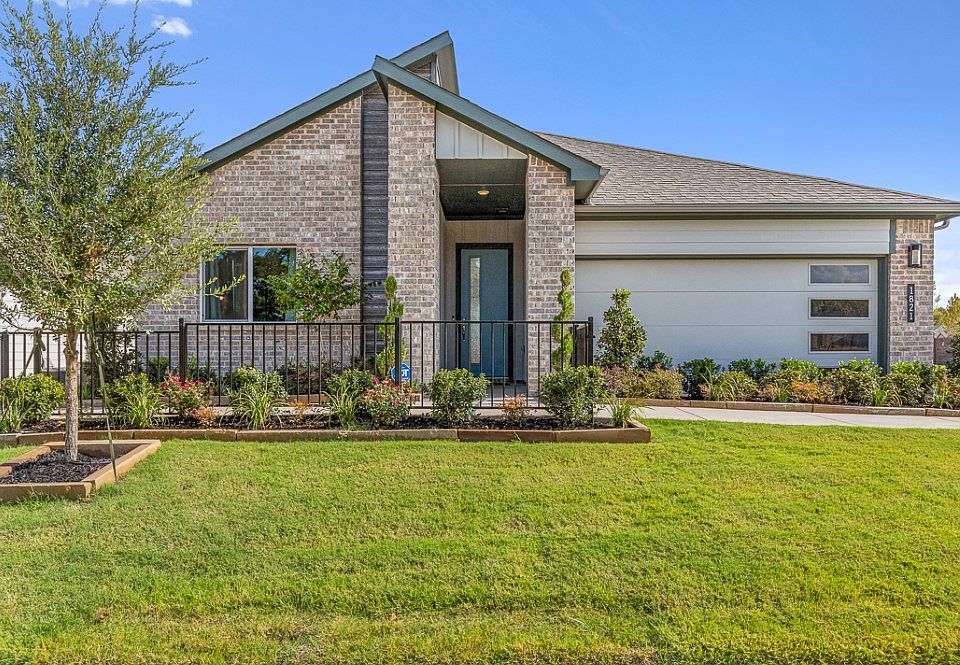 1st image of 2213 Kendolph Dr