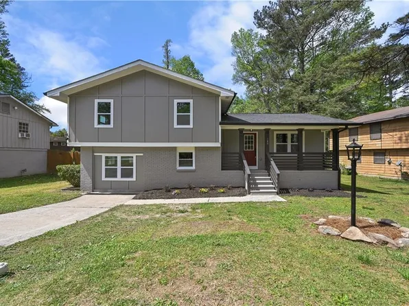 140 Buckhurst Way S, Atlanta, GA 30349