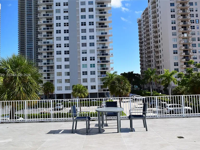 1849 S Ocean Dr #407 — Photo 43