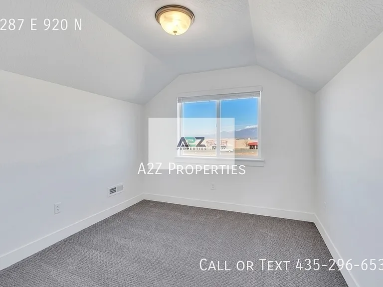 1287 E 920 N — Photo 14