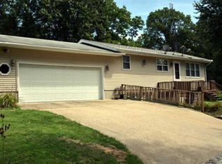 4066 McConnell Ct, Springfield, IL 62707