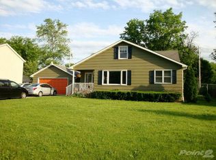 26515 103rd Pl, Trevor, WI 53179