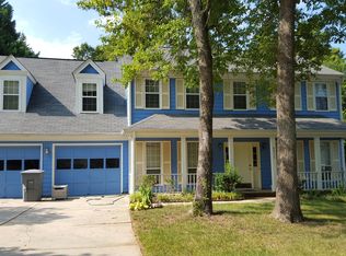 9513 Guernsey Ct, Charlotte, NC 28213