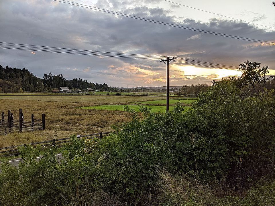 2nd image of 1589 Salzer Valley Rd