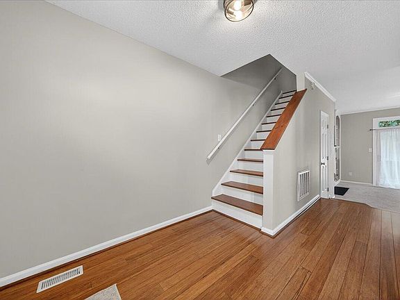 4th image of 3611 Plumbridge Ct