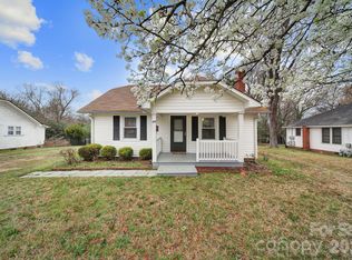 691 Harris St NW, Concord, NC 28025