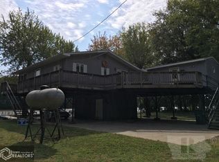 123 Oconnell Beach Rd, Burlington, IA 52601