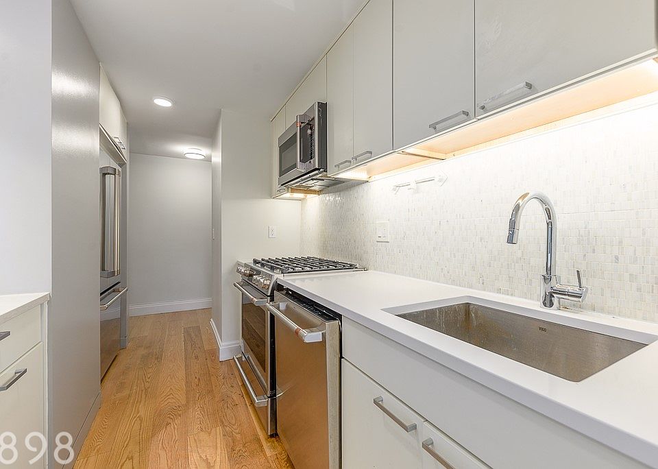 1st image of 120 W 97th St APT 5J
