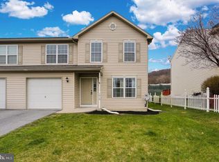 1019 Daisy Dr, Temple, PA 19560
