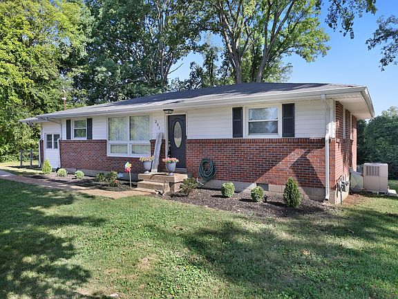 4th image of 201 Belaire Dr