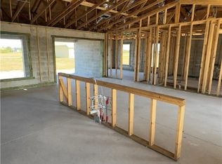 1612 Nelson Rd N, Cape Coral, FL 33993