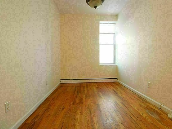 3rd image of 1221 Atlantic Ave #1FHA