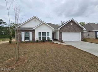 13413 Crane Dr, Vancleave, MS 39565