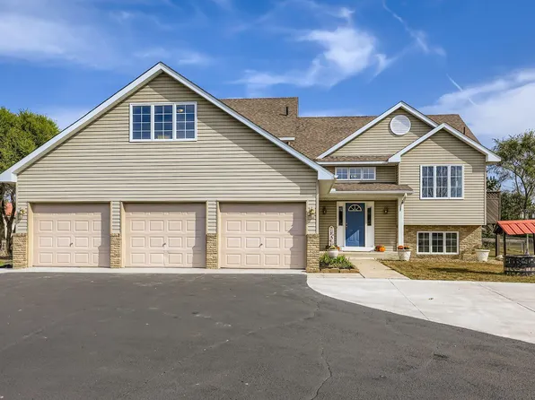 17597 Fillmore St NW, Elk River, MN 55330