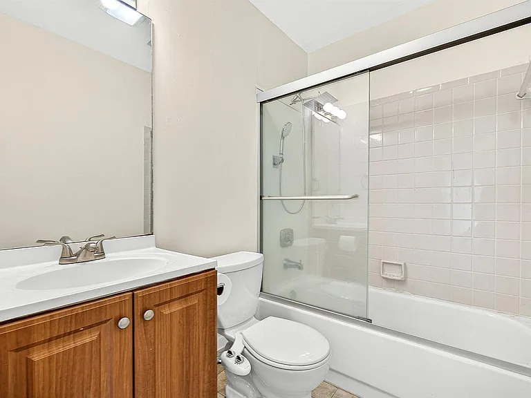 7883 Blackwood Ln — Photo 16