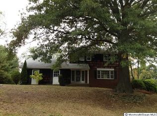 19 Nolan Rd, Morganville, NJ 07751